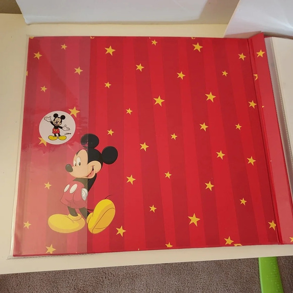 Disney Mickey Mouse Red with Yellow Stars Scrapbook Album Only - Picture 8 of 13